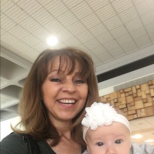 Meet your Posher, Lorena